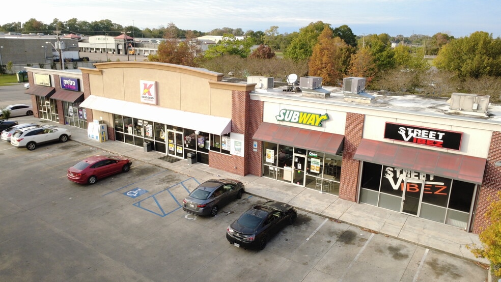 More Photos Of 6103 Florida Blvd, Baton Rouge General Retail For Lease