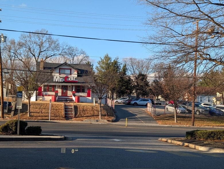 Primary Photo Of 4104 Bladensburg Rd, Brentwood Freestanding For Lease