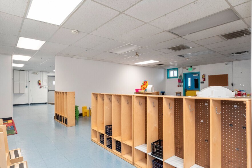 More Photos Of 211 Wise Ave, Dundalk Schools For Sale