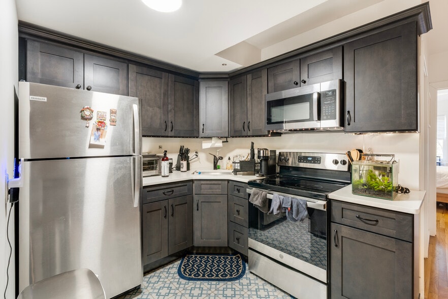 More Photos Of 383 Broad St, Bloomfield Storefront Retail Residential For Sale