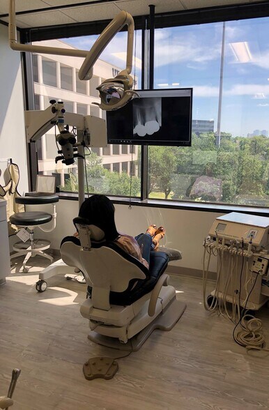 More Photos Of 6750 West Loop South, Bellaire Medical For Lease