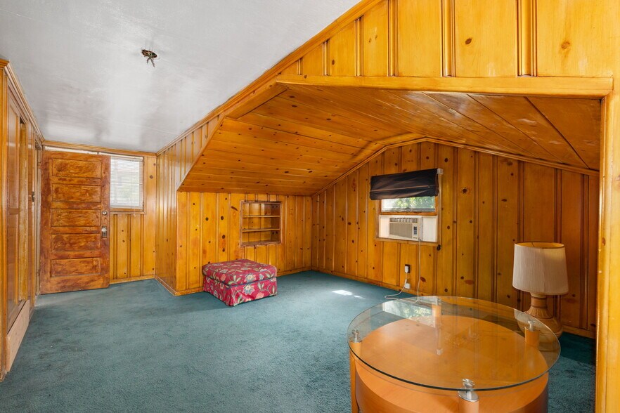 More Photos Of 4458 Maplewood Ave, Los Angeles Multifamily For Sale