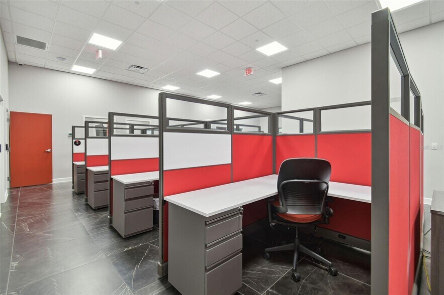 More Photos Of 13908 Monroes Business Park, Tampa Office Residential For Sale