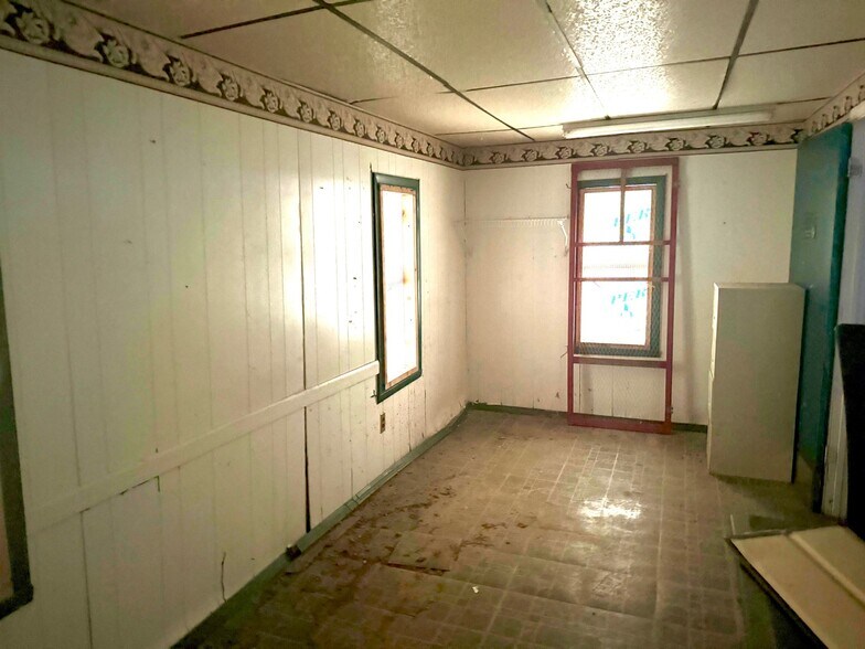 More Photos Of 5728 Highway 25, Cape Girardeau Specialty For Sale