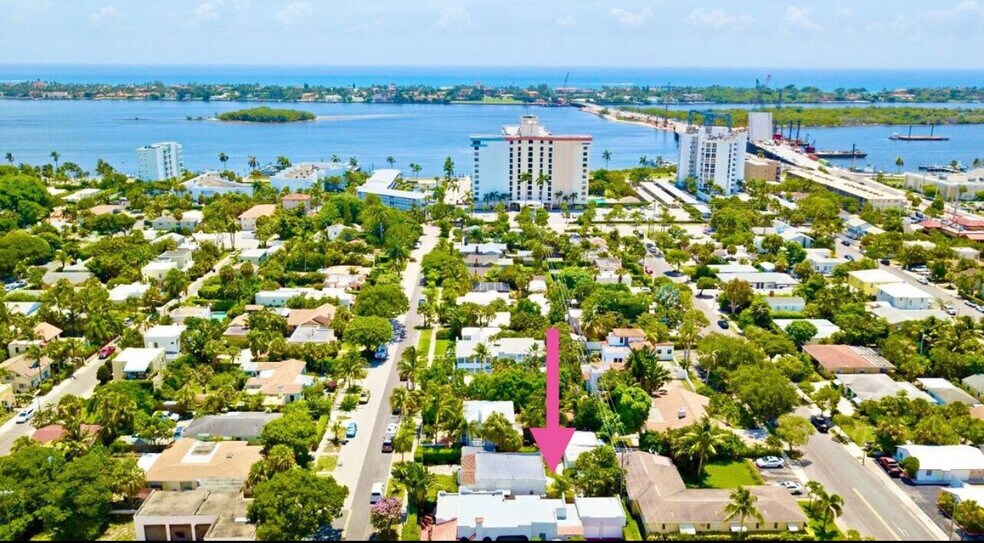 Primary Photo Of 3714 S Olive Ave, West Palm Beach Multifamily For Sale