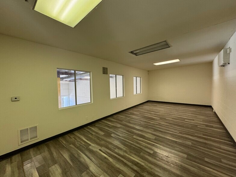More Photos Of 4233 City Terrace Dr, Los Angeles Industrial For Sale