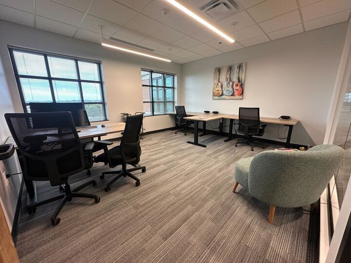 More Photos Of 1639 Medical Center Pky, Murfreesboro Coworking Space