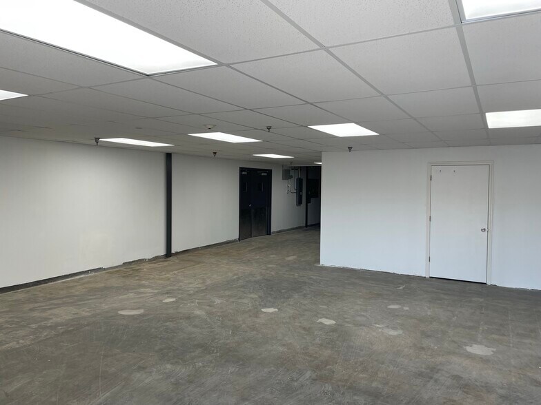 More Photos Of 3501 Saint Elmo Ave, Chattanooga Distribution For Lease