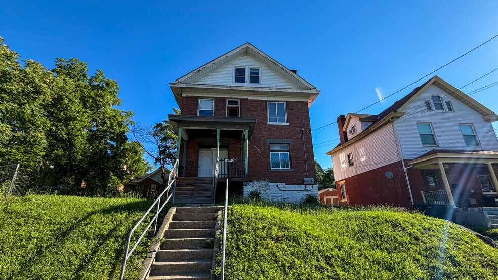 Primary Photo Of 278 Helen St, Cincinnati Apartments For Sale
