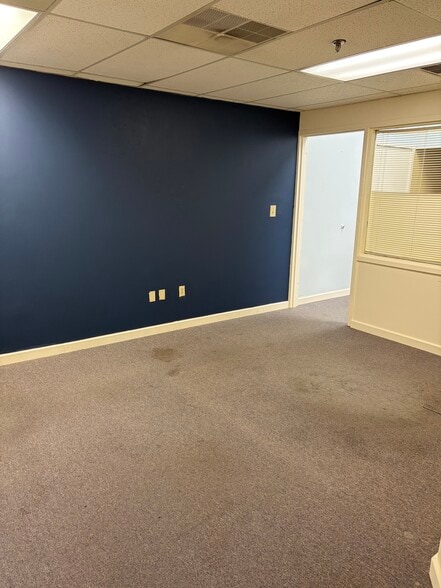 More Photos Of 3601 Nazareth Rd, Easton Storefront For Lease
