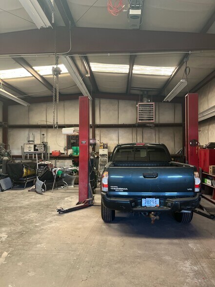 More Photos Of 620 Pond St, Woonsocket General Retail For Sale