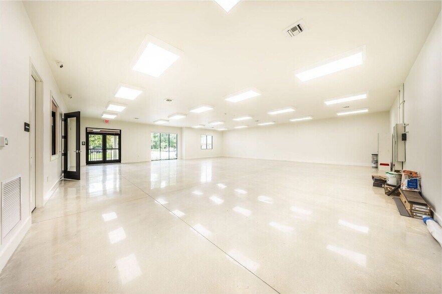More Photos Of 741 Ciara Creek Cv, Longwood Medical For Sale