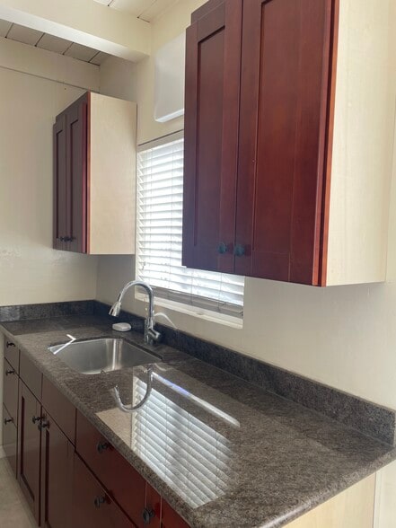 More Photos Of 27 Topeka Ave, San Jose Apartments For Sale