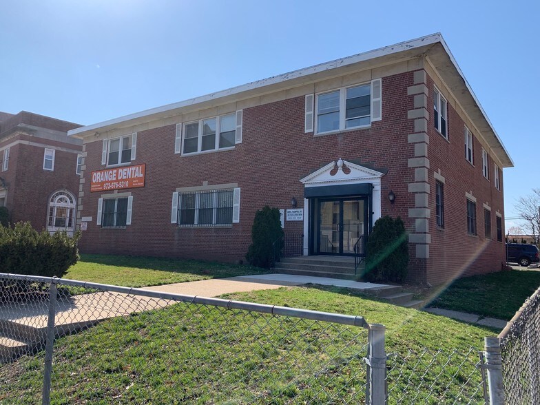 More Photos Of 85 S Harrison St, East Orange Medical For Lease