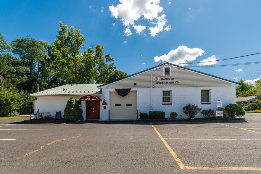 Primary Photo Of 9 Mill St, Stockton Police Fire Station For Sale