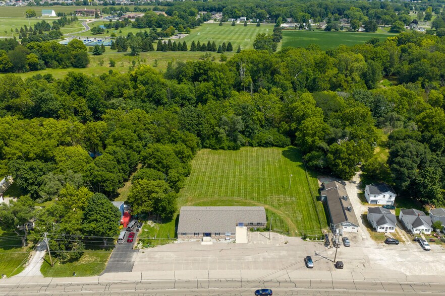 More Photos Of 1001 N County Road 25A, Troy Office For Sale