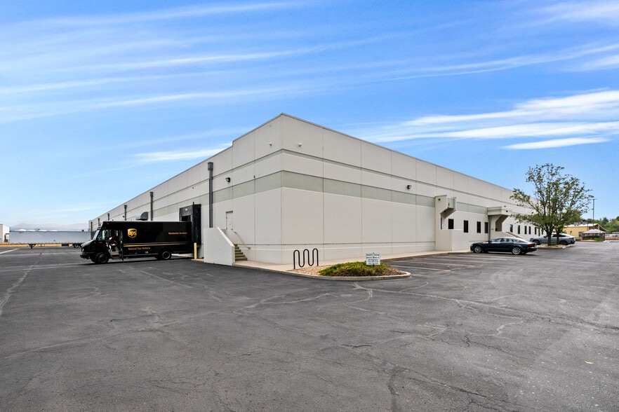 More Photos Of 5861 N Tennyson St, Arvada Warehouse For Sale