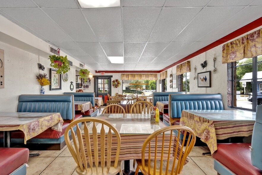 More Photos Of , Deland Unknown For Sale