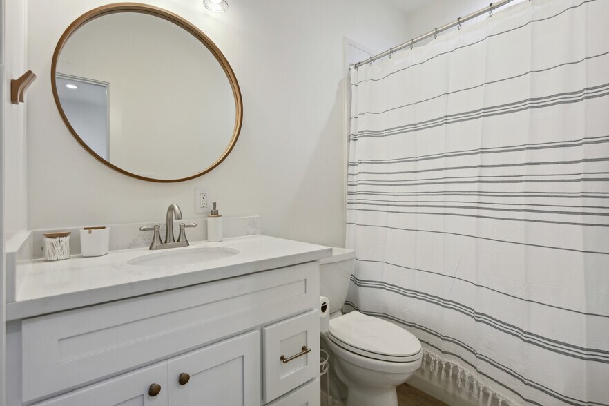 More Photos Of 437 Webster St, Bay Saint Louis Apartments For Sale