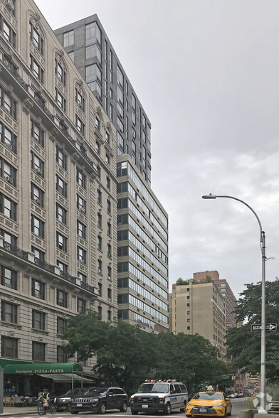 Primary Photo Of 2495 Broadway, New York Storefront Retail Residential For Lease