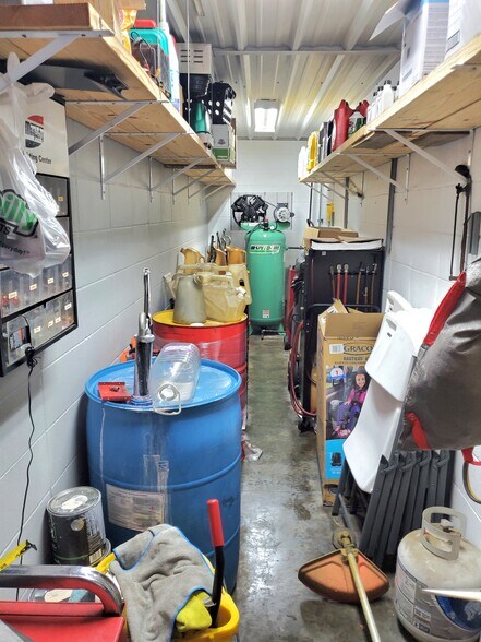 More Photos Of 24173 US Highway 80 E, Statesboro Auto Repair For Sale
