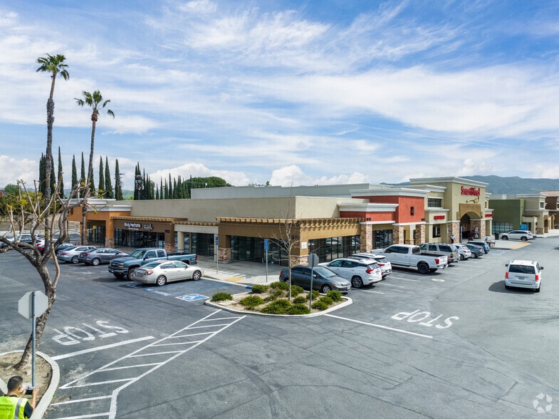 More Photos Of 1784-1930 Erringer Rd, Simi Valley Unknown For Lease