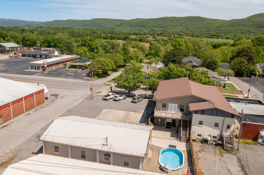 More Photos Of 3251 Main St, Pikeville Specialty For Sale
