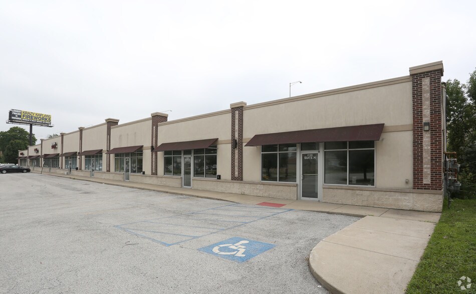 More Photos Of 17100 S Dixie Hwy, Hazel Crest Storefront For Sale
