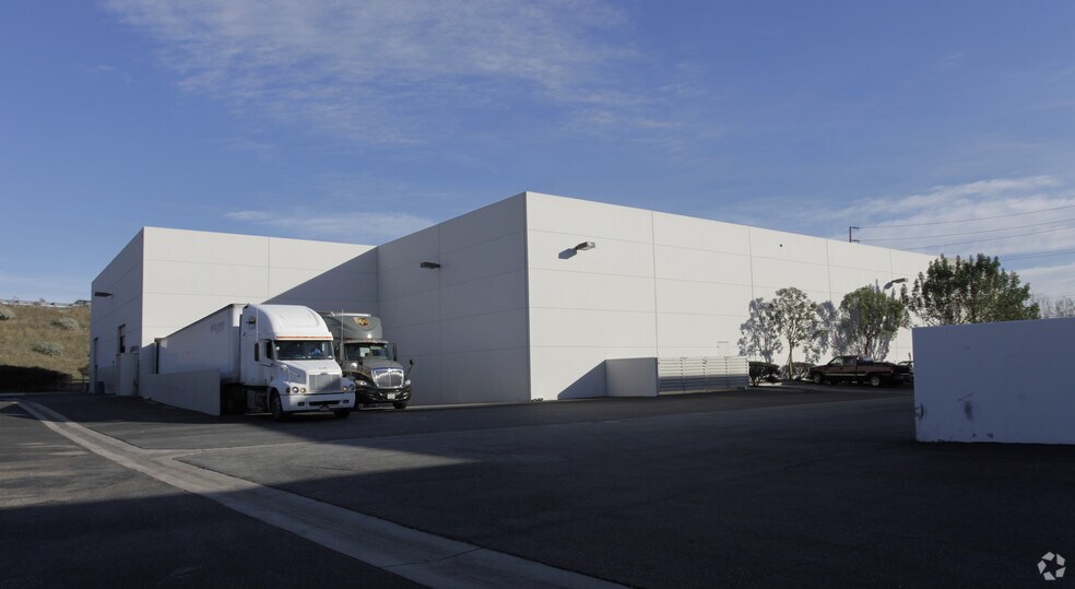 More Photos Of 4881 E Airport Dr, Ontario Warehouse For Lease