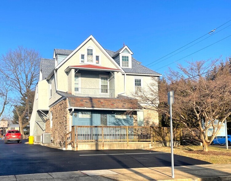 Primary Photo Of 31 Park Ave, Oreland Freestanding For Sale