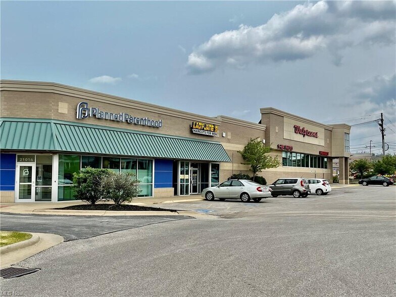 More Photos Of 2918 Plymouth Ave, Rocky River Office For Sale