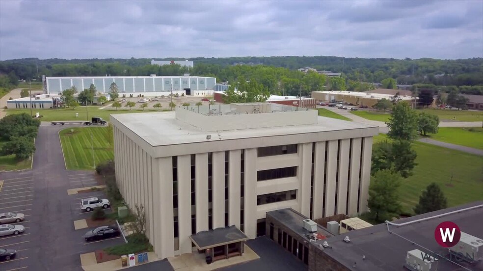 Primary Photo Of 29100 Aurora Rd, Solon Office For Lease