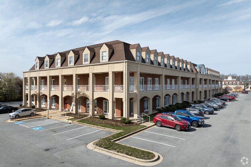 More Photos Of 12070 Old Line Ctr, Waldorf Medical For Lease