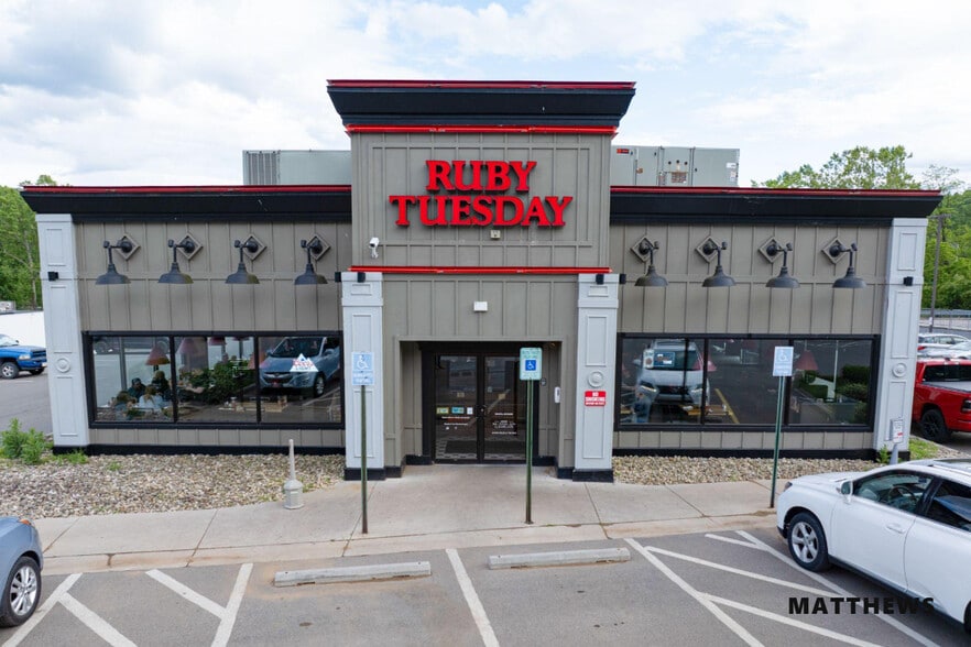 Primary Photo Of 1238 National Hwy, Cumberland Restaurant For Sale