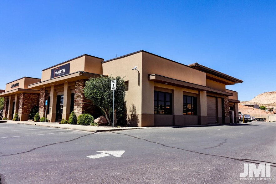 More Photos Of 795 E Factory Dr, St George Flex For Lease