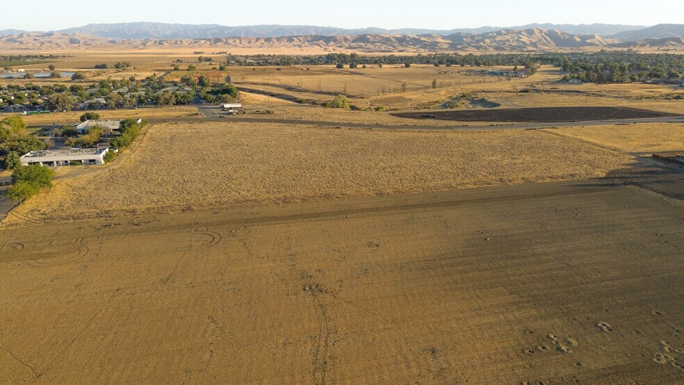 More Photos Of Phelps Avenue, Coalinga Land For Sale