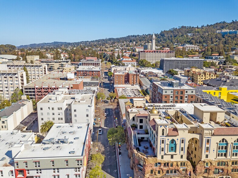More Photos Of 2587 Telegraph Ave, Berkeley Apartments For Lease