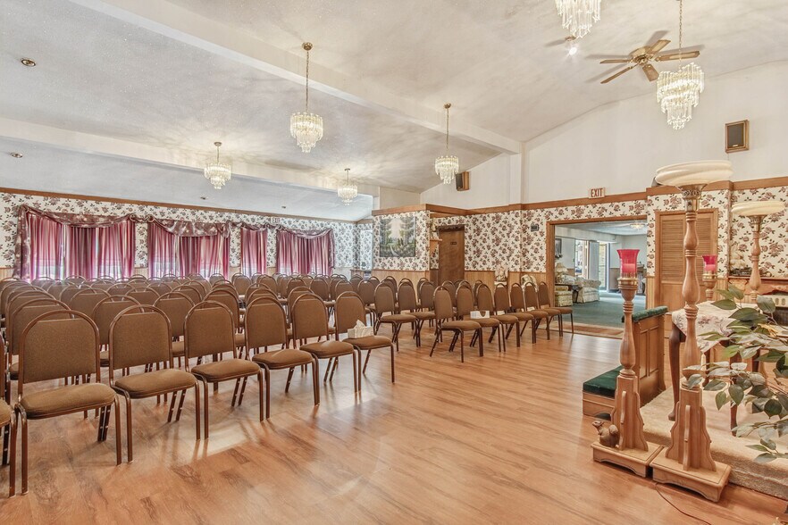 More Photos Of 17321 Old Rome State Rd, Watertown Funeral Home For Sale