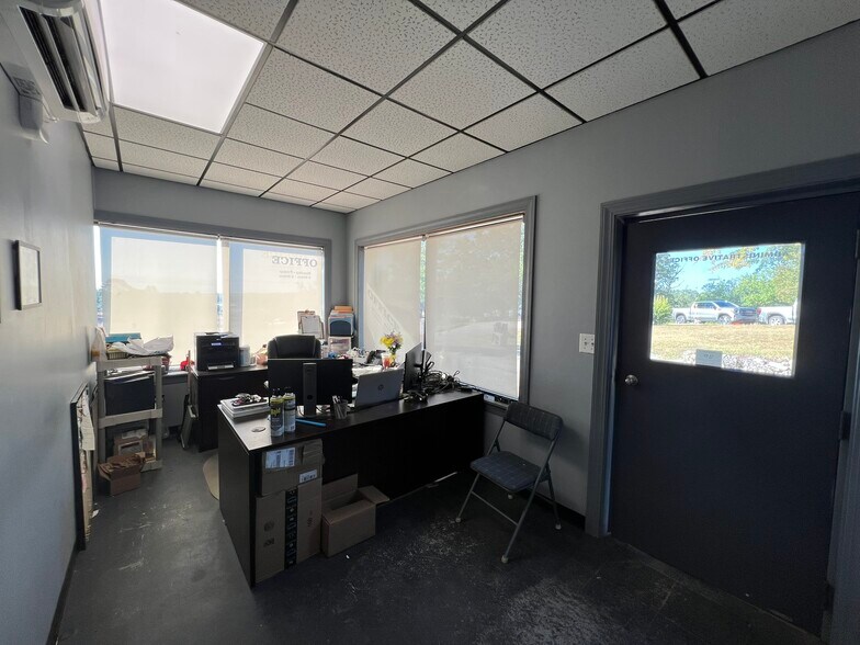 More Photos Of 6468 US Highway 63, West Plains Land For Sale