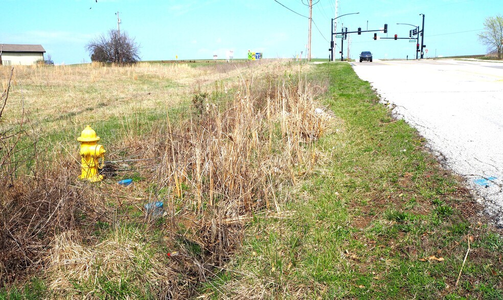 More Photos Of 2416 W Meyer Rd, Wentzville Land For Sale