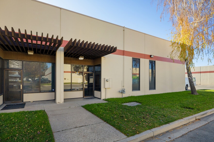 Primary Photo Of 1137-1187 Gator Way, Sparks Warehouse For Lease