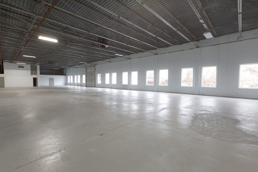 More Photos Of 822 Central Ave, Linthicum Heights Industrial For Sale