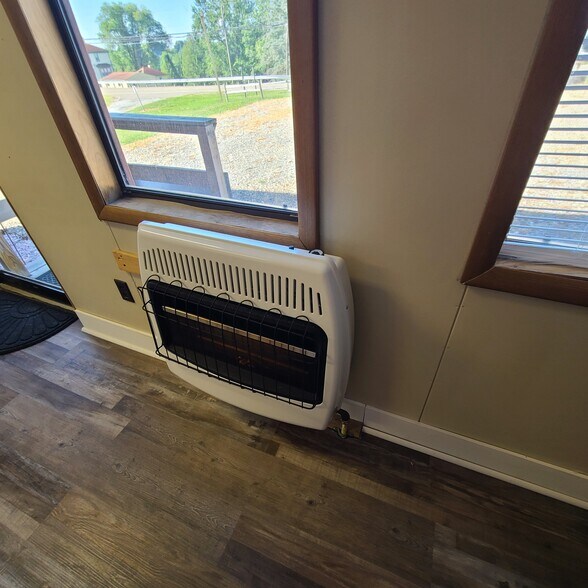 More Photos Of 70581 Colerain Rd, Bridgeport Specialty For Lease