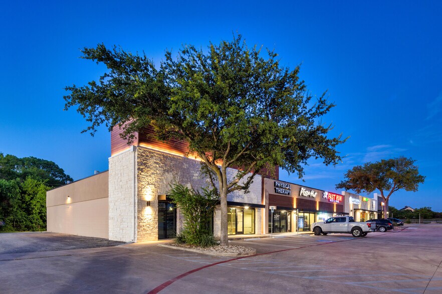 More Photos Of 5123-5171 E I-20 N, Willow Park Storefront Retail Office For Lease