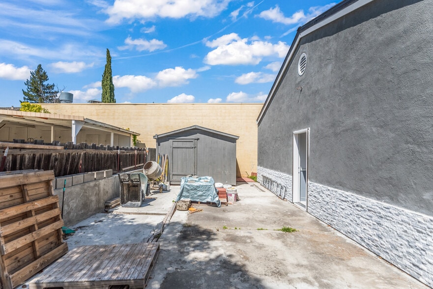 More Photos Of 10201 Imperial Ave, Cupertino Office For Sale