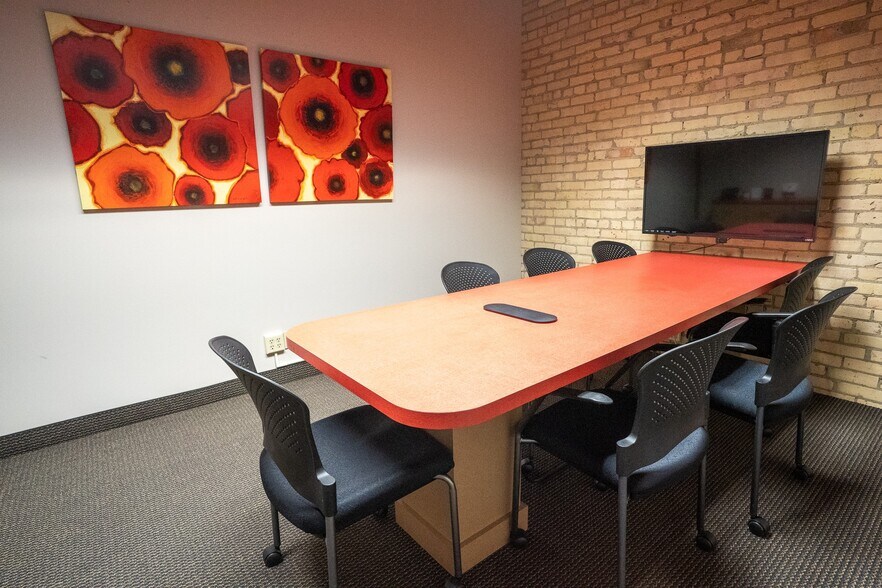 More Photos Of 333 N Washington Ave, Minneapolis Loft Creative Space For Lease