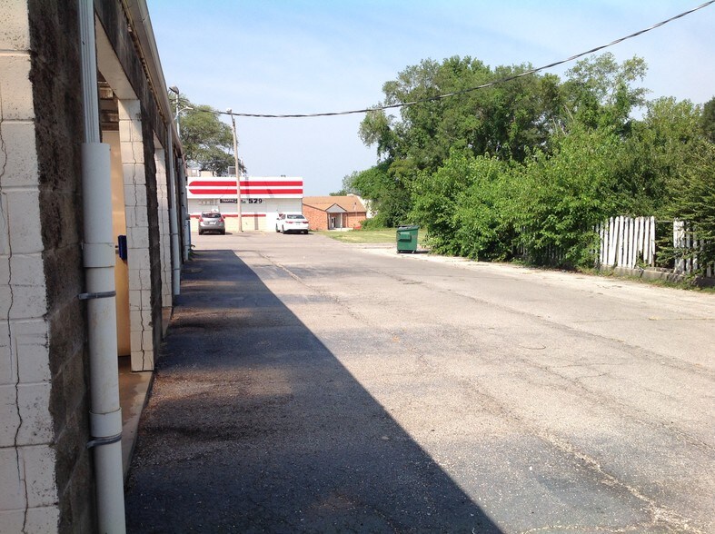 More Photos Of 2413 Lebanon Ave, Belleville Carwash For Sale