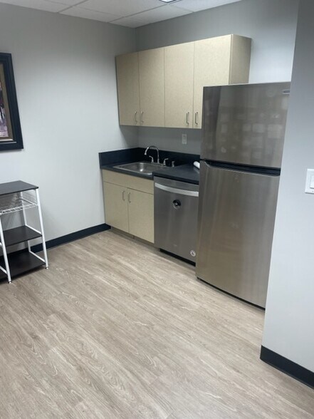 More Photos Of 1780 S Bellaire St, Denver Office For Lease