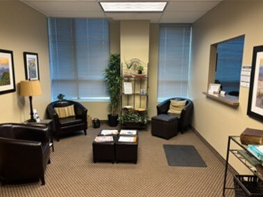 More Photos Of 1420 W Canal Ct, Littleton Coworking Space