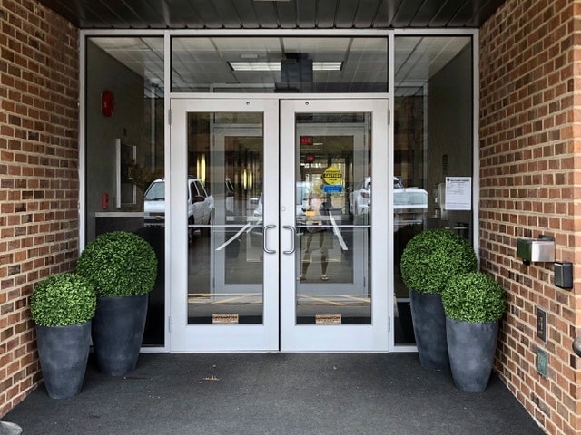 More Photos Of 3301 Woodburn Rd, Annandale Medical For Lease